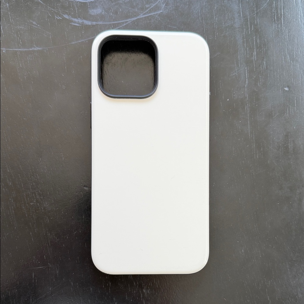 Nomad White Phone Case - iPhone 16 Pro Max - Sport Case